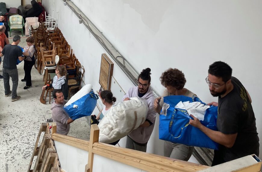 Ça déménage : aide logistique et matérielle aux femmes victimes de violences, avec ou sans enfants.